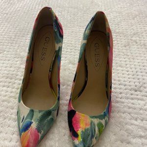 Used Guess Floral Heels